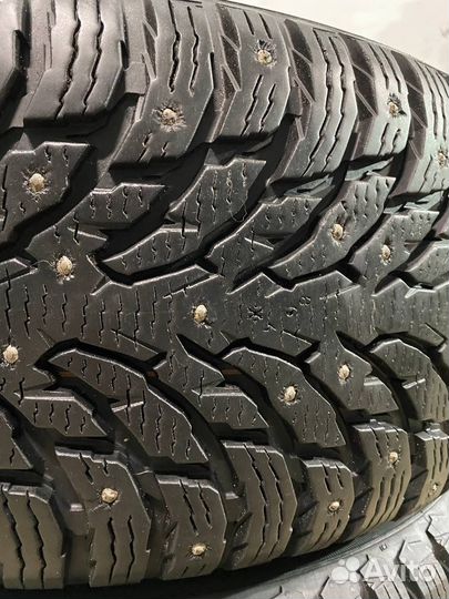 Nokian Tyres Hakkapeliitta 9 SUV 285/60 R18