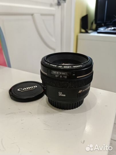 Объектив canon lens EF 50mm 1:1.4