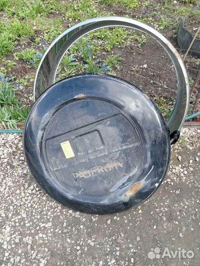 Чехол запасного колеса mitsubishi pajero 4