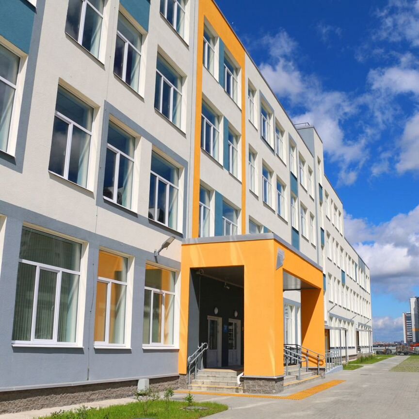 2-к. квартира, 59,3 м², 1/12 эт.