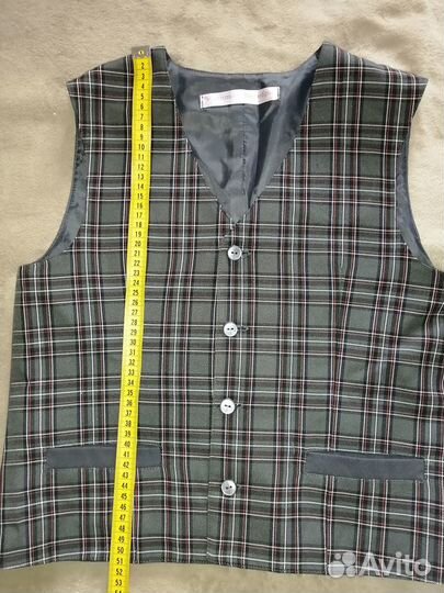 Жилетка для мальчика школьная