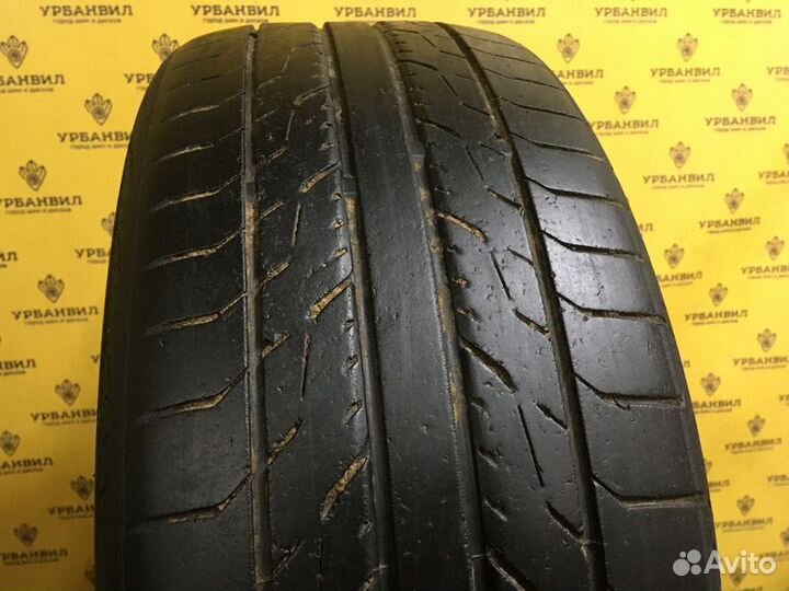 Toyo DRB 215/50 R17 91V