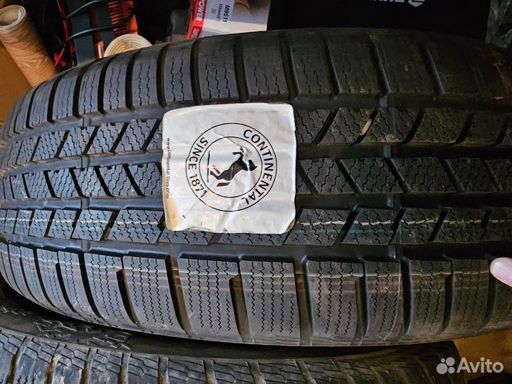 Continental ContiCrossContact Winter 255/50 R20