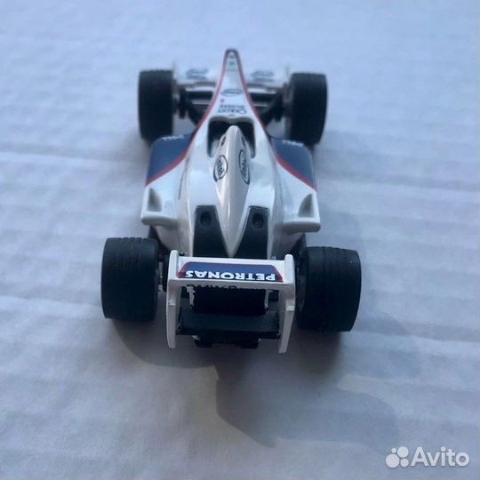 Машина болид BMW Sauber Formula 1 804104444649