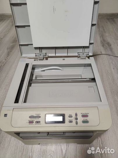 Мфу лазерное Brother DCP-7057R