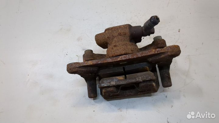 Суппорт левый задний Mitsubishi Endeavor