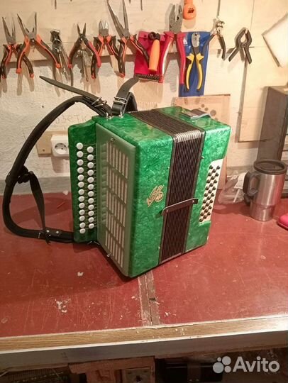 Ремонт аккордеона баяна гармони