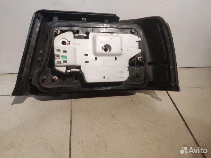 Фонарь mazda capella 626 0437858