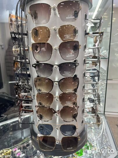 Солнцезащитные очки