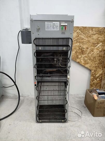 Кулер для воды