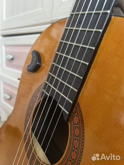 Гитара yamaha c40