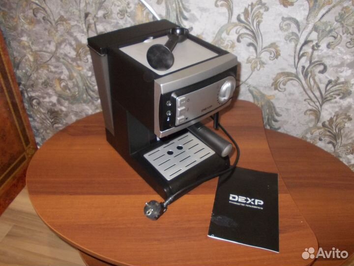 Продам рожковую кофемашину