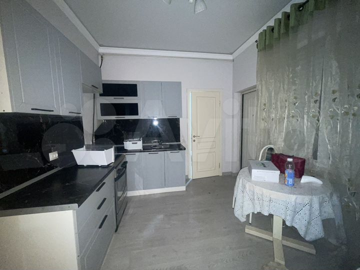 2-к. квартира, 60 м², 1/1 эт.