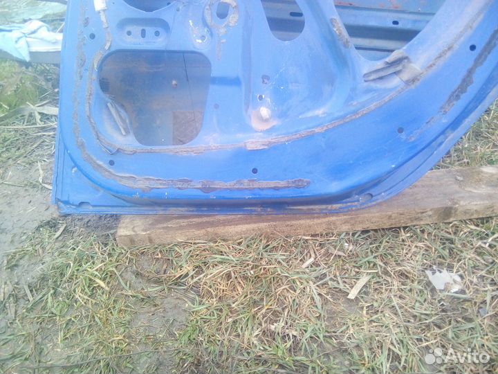 Дверь боковая Peugeot 206, правая задняя