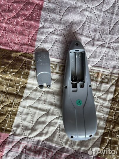 Робот динозавр