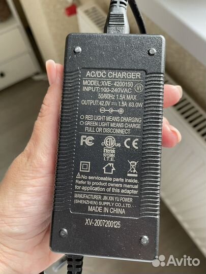 Блок питания AC/DC charger адаптер
