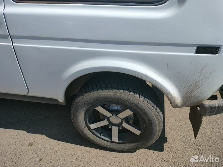 LADA 4x4 (Нива) 1.7 МТ, 2008, 100 000 км