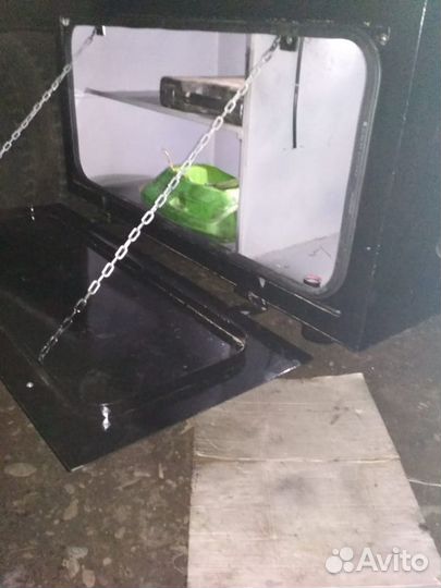 Продаю инструментальный ящик. маз камаз