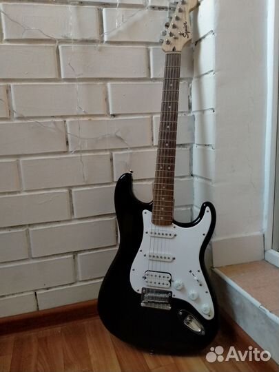 Электрогитара fender squier stratocaster HSS