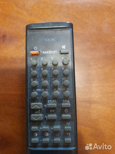 Пульт для телевизора FOX