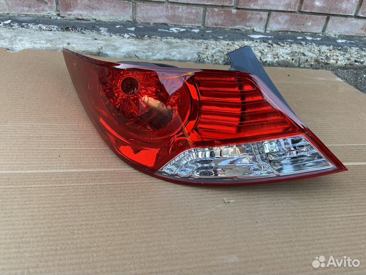 Новый фонарь левый Hyundai Solaris 1 седан дорест