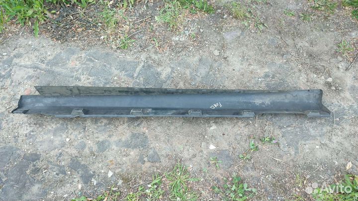 Накладка порога правая Ford focus 3