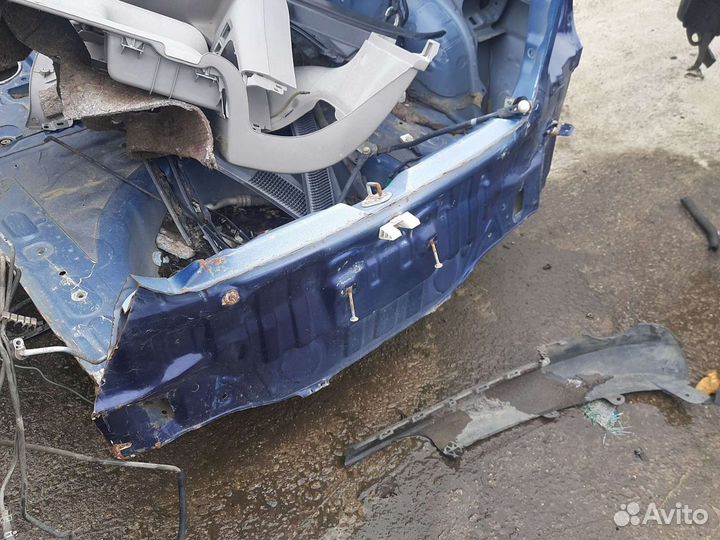 Задняя панель ванночка Toyota Spacio 111
