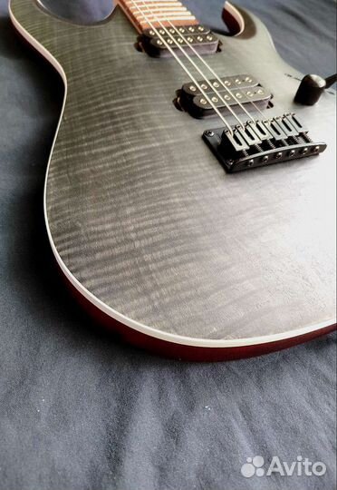 Электро гитара