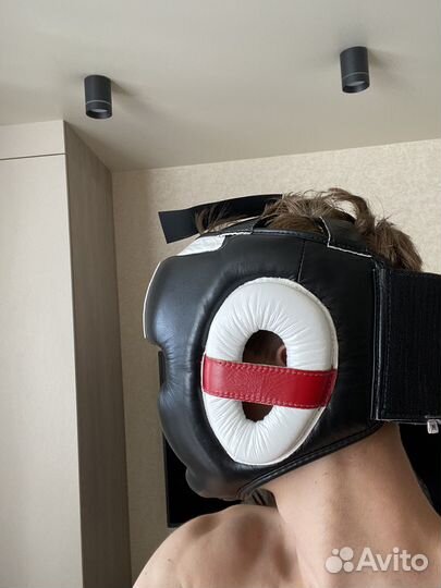 Боксерский шлем