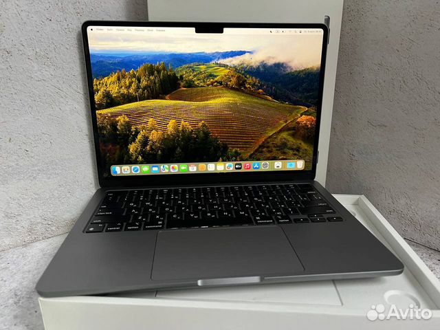 MacBook Air 13 M2 2022 8/256gb
