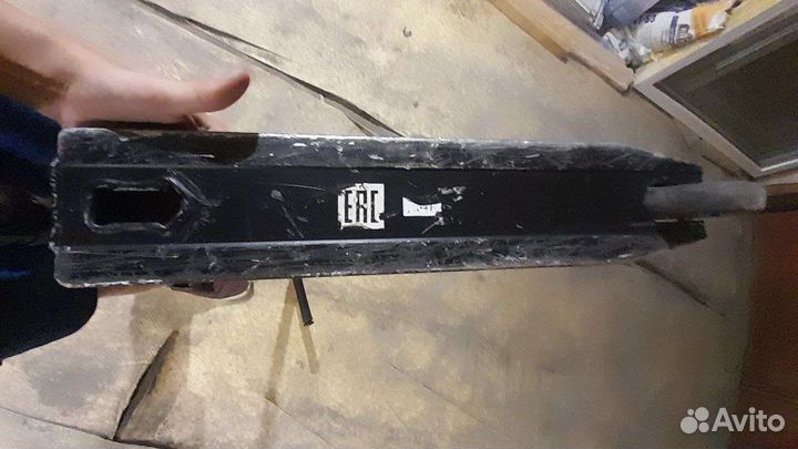 Трюковой самокат