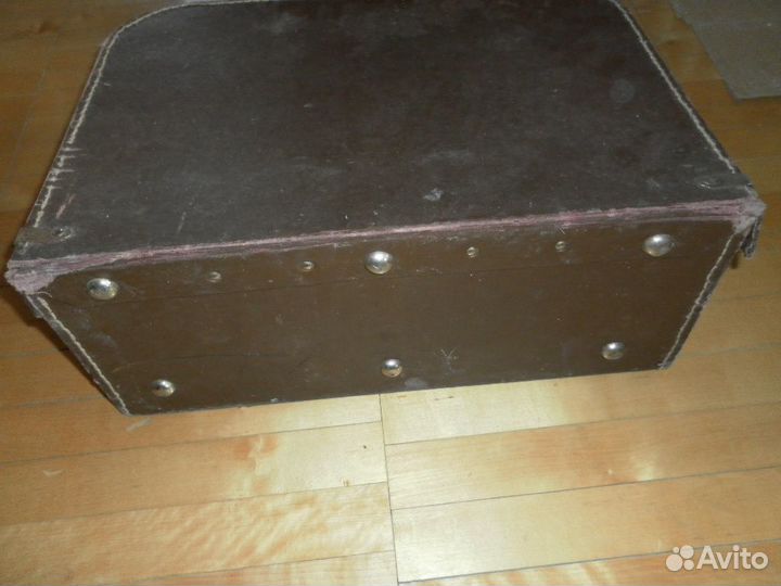 Чемодан для хранения швейной машины