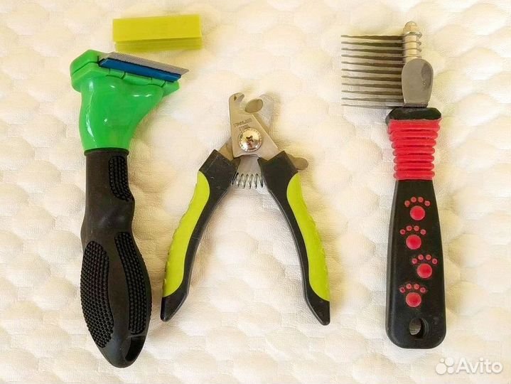 Амуниция, груминг, переноски для собак