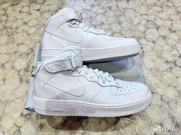 Кроссовки Nike Air Force 1 Mid 07' Le