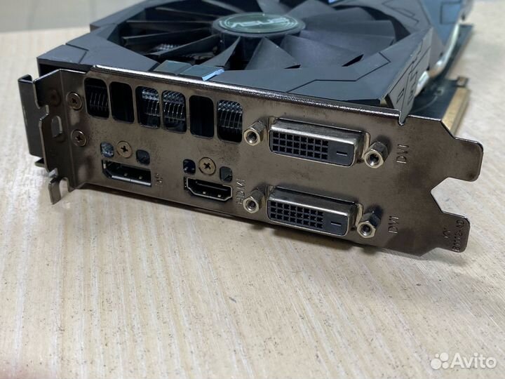 Видеокарта asus ROG Strix Radeon RX 570 Gaming 4GB