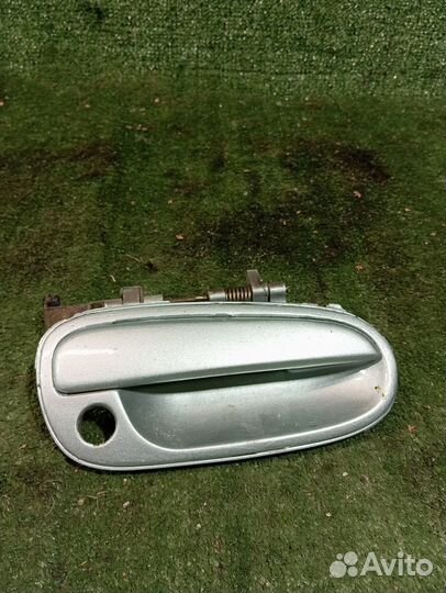 Ручка двери передней наружная правая Hyundai Matri