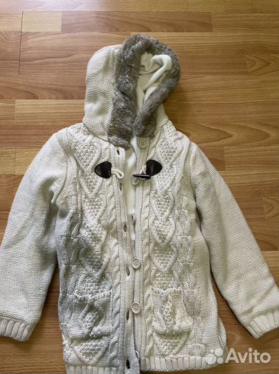 Теплая кофта для девочки
