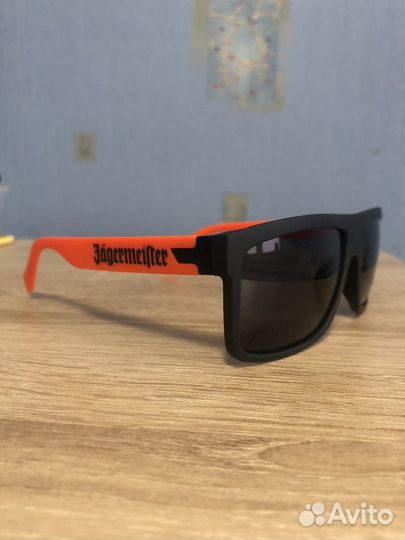 Солнцезащитные очки Jägermeister