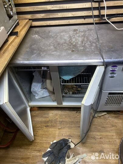 Холодильный стол с ящиками