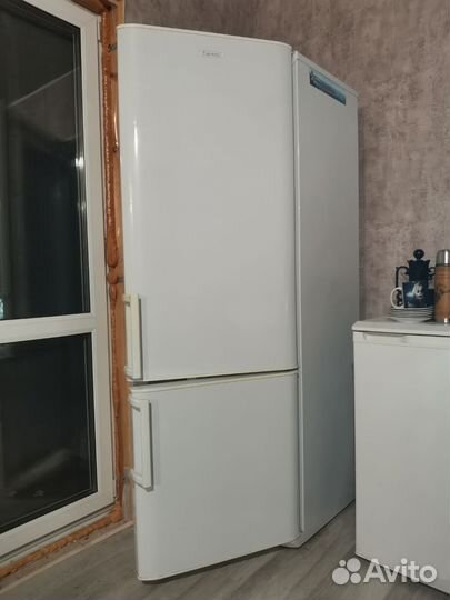 Холодильник