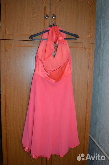 Продам вечерние платья