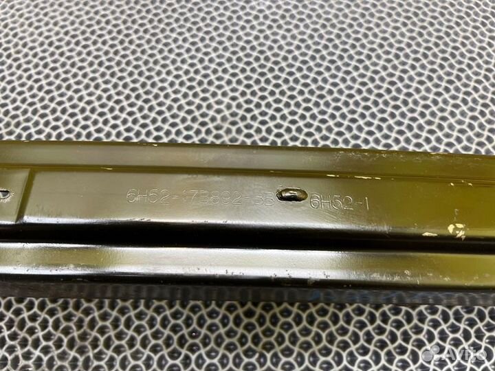 Усилитель бампера задний Land Rover Freelander 2