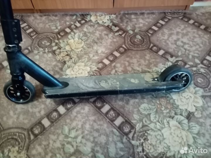 Трюковой самокат