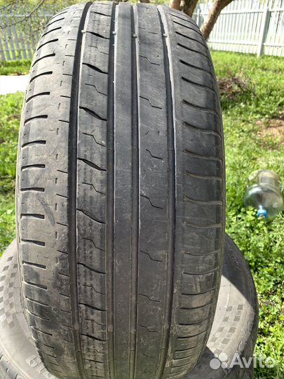Royal Black Royal Performance 255/55 R19 111V