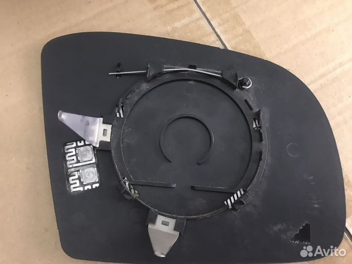 Зеркальный элемент Mercedes R класс