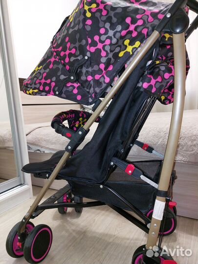 Прогулочная коляска трость