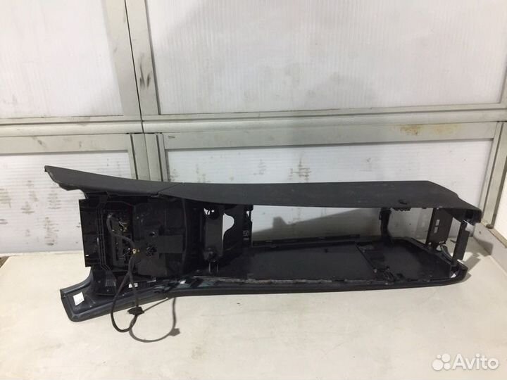 Консоль центральная Mercedes-Benz S-Class W221