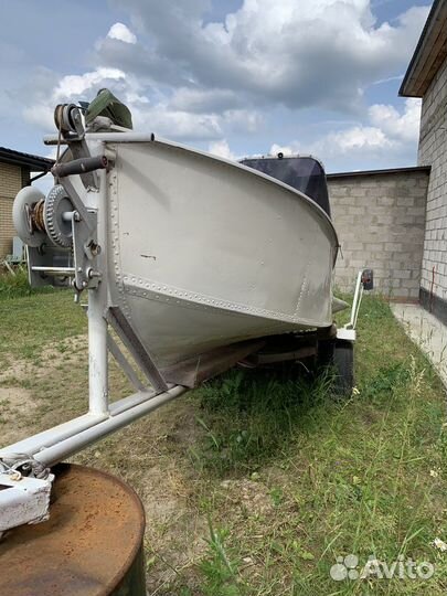 Лодка Казанка М с прицепом и мотором