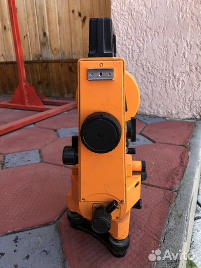 Теодолит