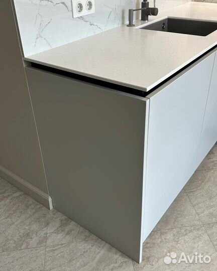 Кухонный гарнитур, кухни на заказ